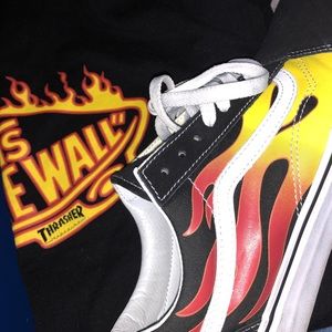 Meet your Posher, Carlos